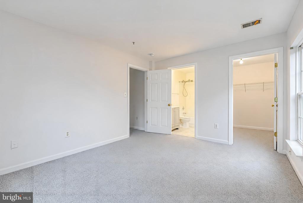 18711 SPARKLING WATER DRIVE Unit: F