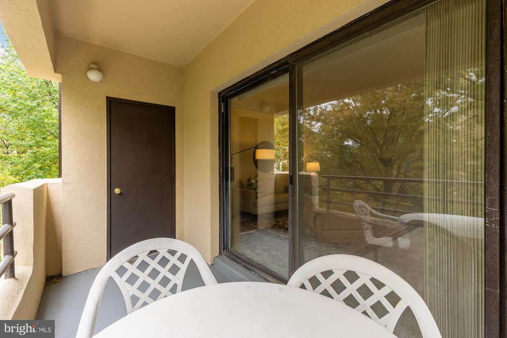 6060 CALIFORNIA CIRCLE Unit: 406