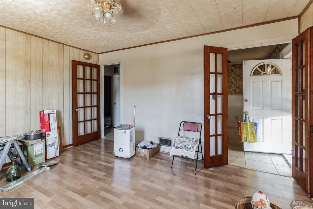 1304 CHAPEL OAKS DRIVE