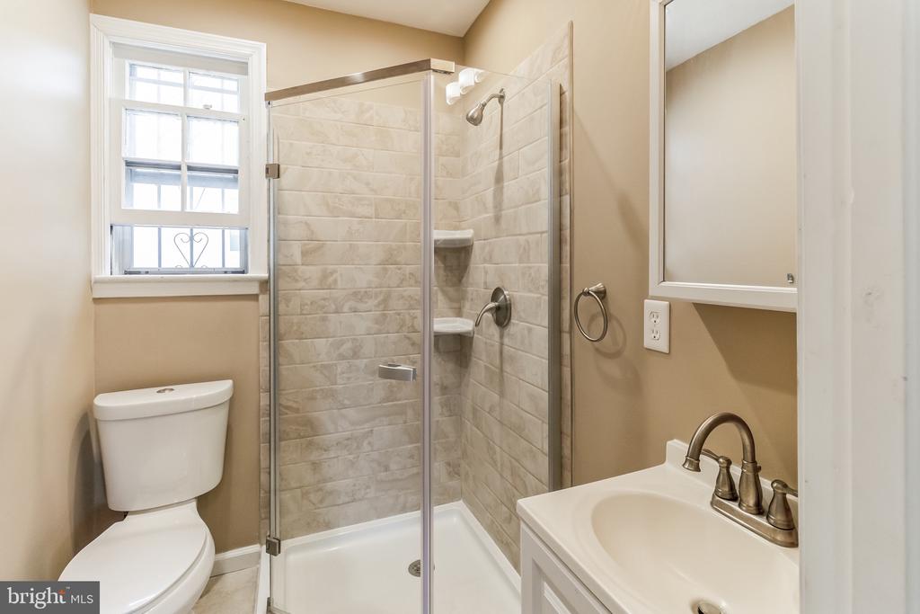 1304 CHAPEL OAKS DRIVE