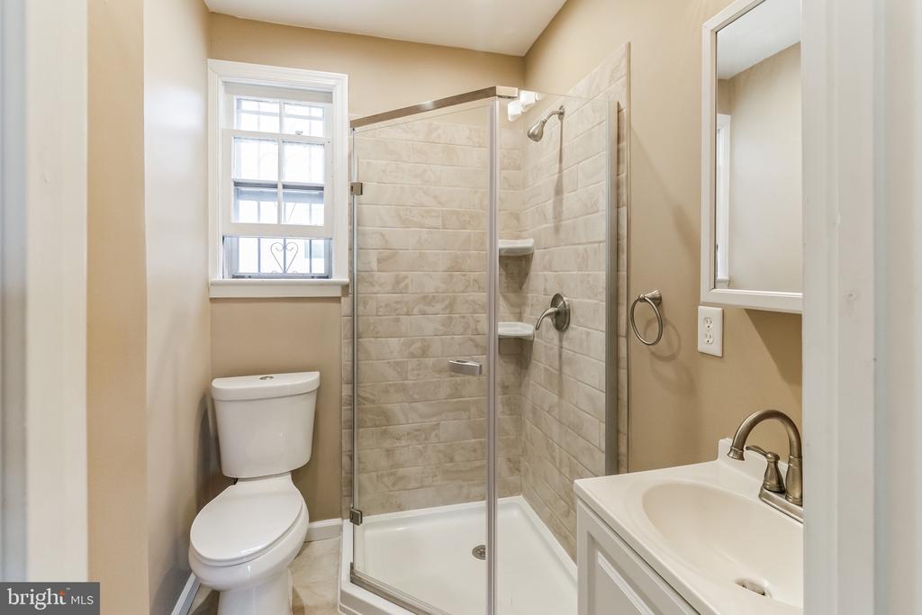 1304 CHAPEL OAKS DRIVE
