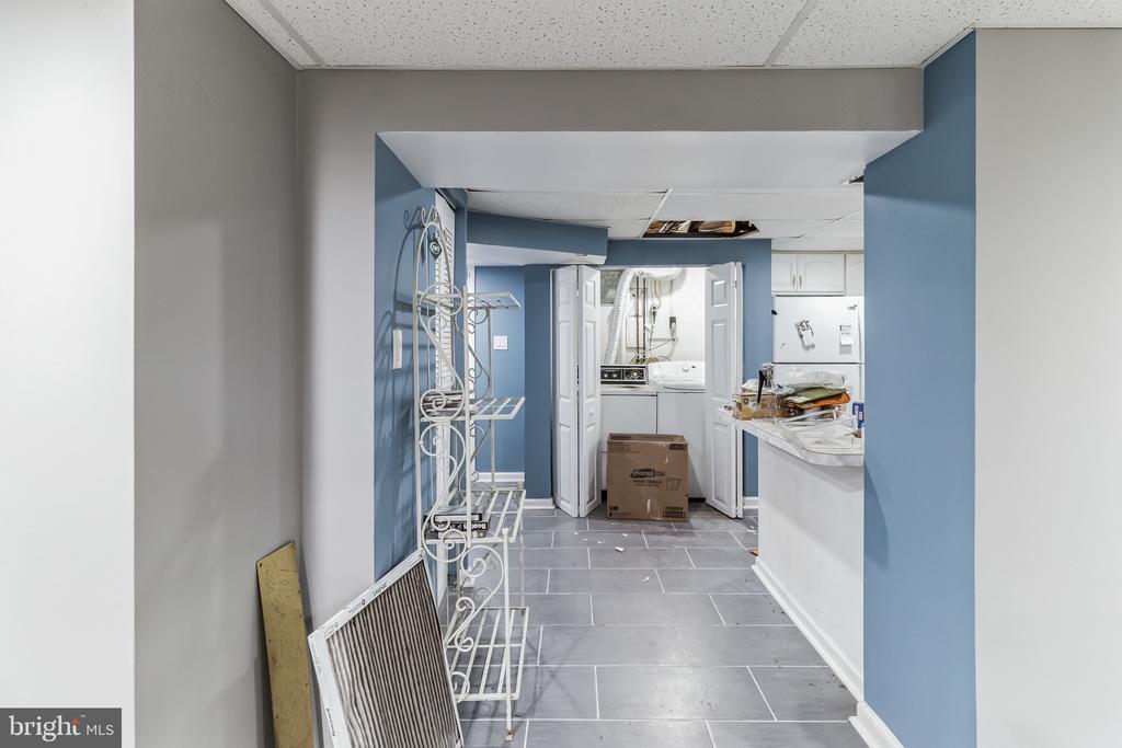 1304 CHAPEL OAKS DRIVE