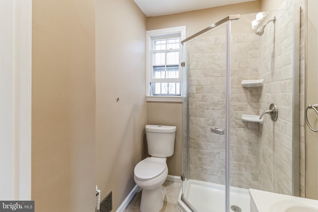 1304 CHAPEL OAKS DRIVE