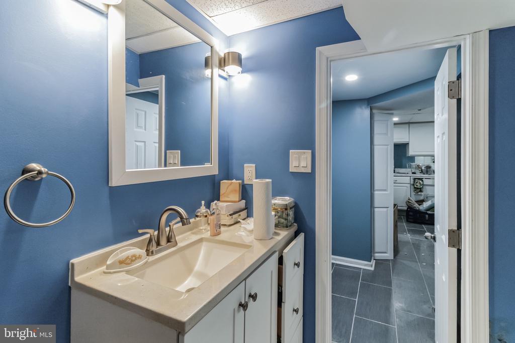 1304 CHAPEL OAKS DRIVE