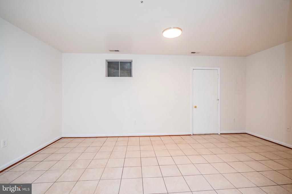 3134 DYNASTY DRIVE