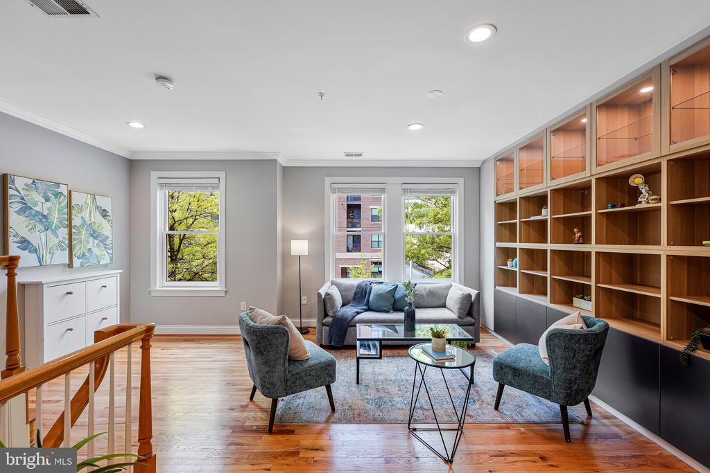 1135 KIRKWOOD ROAD
