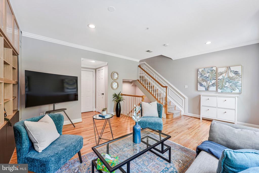 1135 KIRKWOOD ROAD
