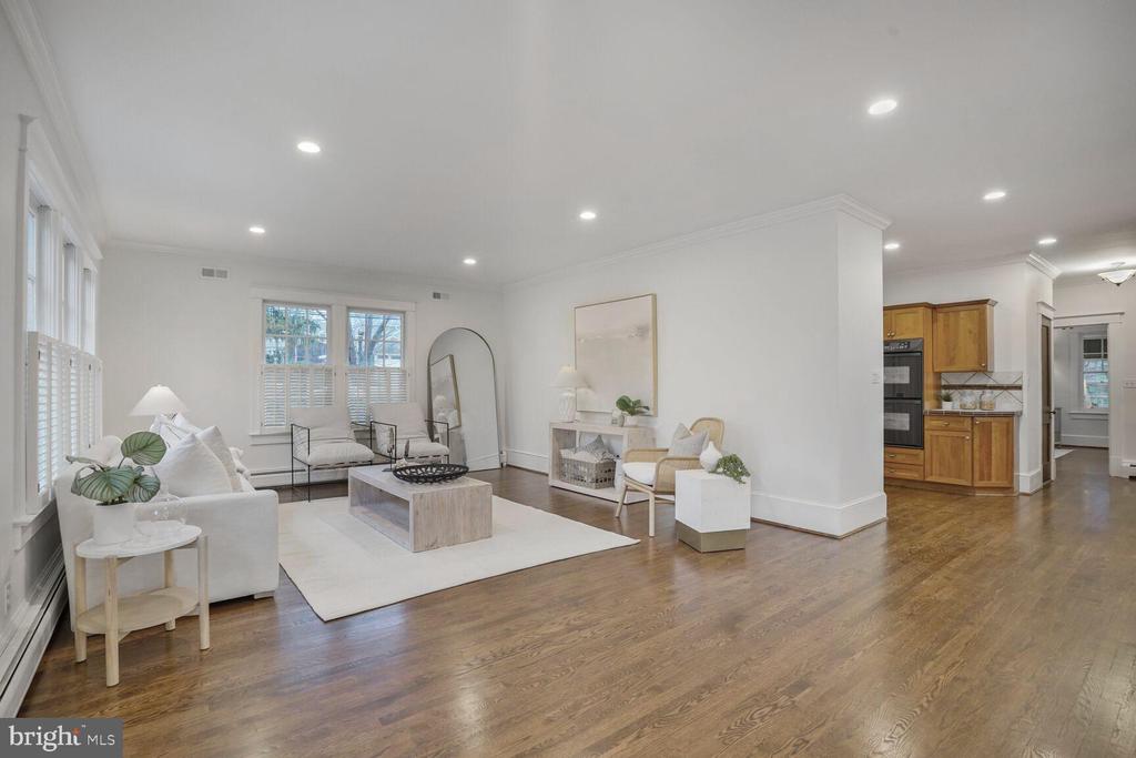 10515 Cedar Ave