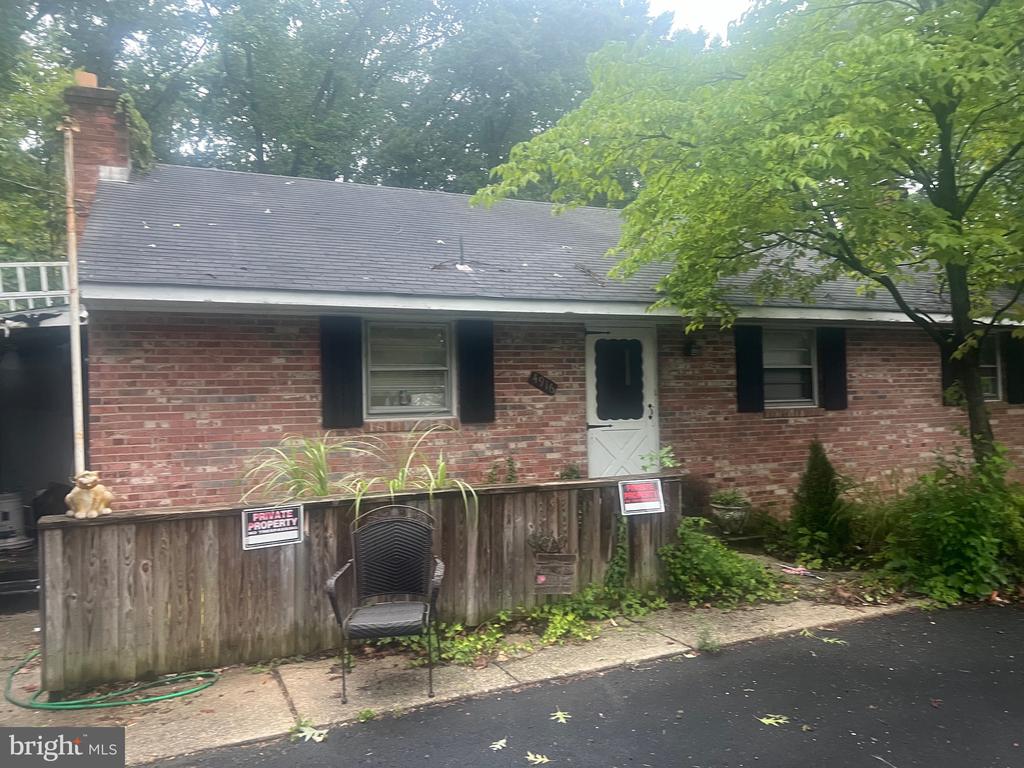 4916 RIDGEWOOD ROAD