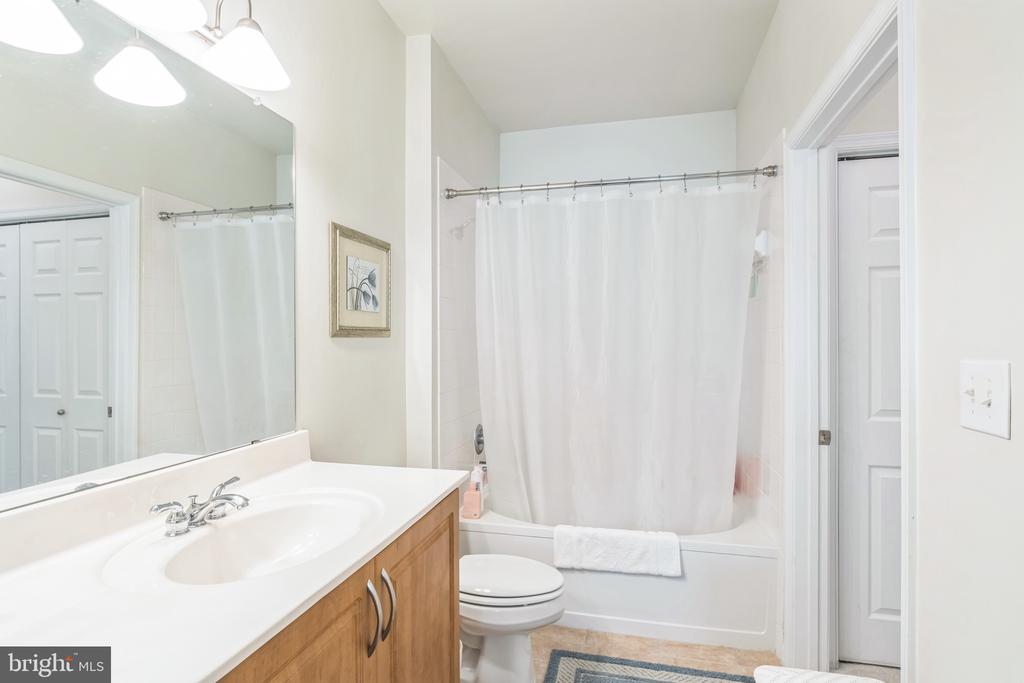 12909 CENTRE PARK CIRCLE Unit: 302
