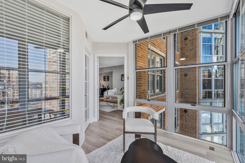 11800 SUNSET HILLS ROAD Unit: 826