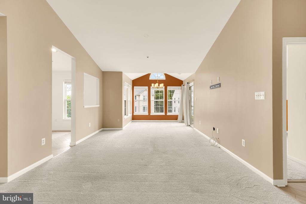 7502 CALDERON COURT Unit: 276