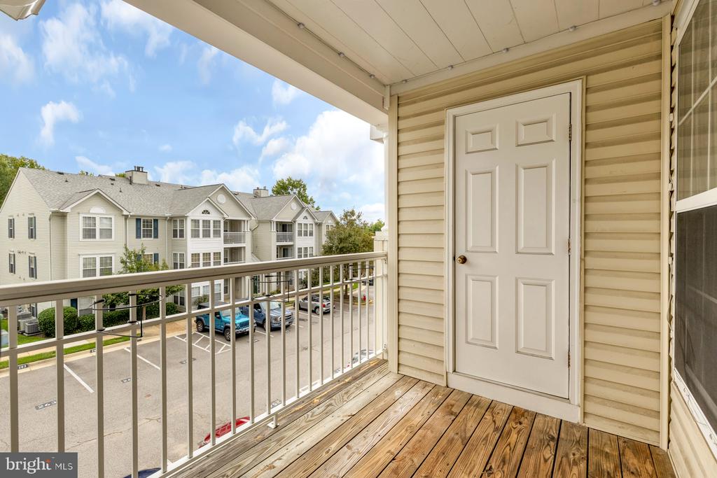 7502 CALDERON COURT Unit: 276