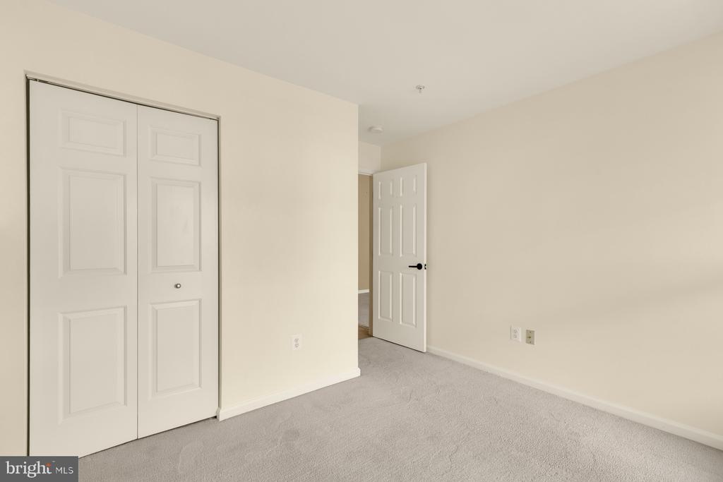 7502 CALDERON COURT Unit: 276