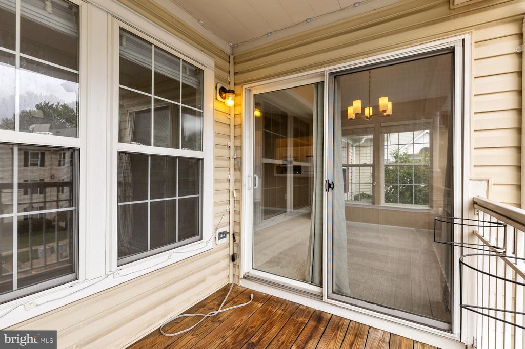 7502 CALDERON COURT Unit: 276