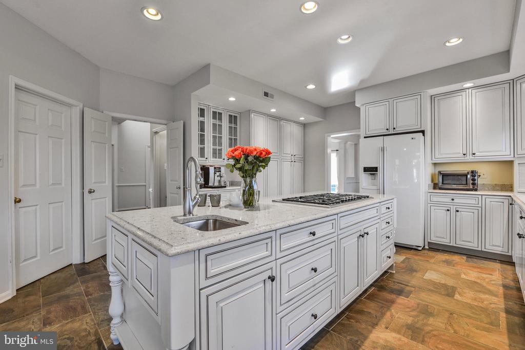 20595 Biltmore Ct