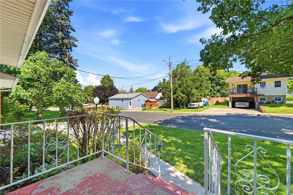 389 7th Street