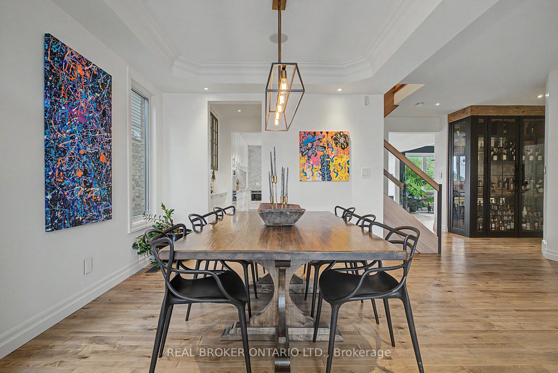 422 Rideau River Street