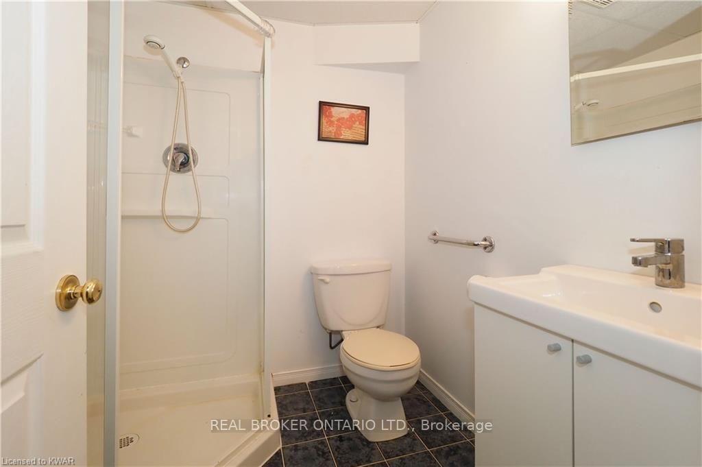 258 Inverhuron Crescent Unit A