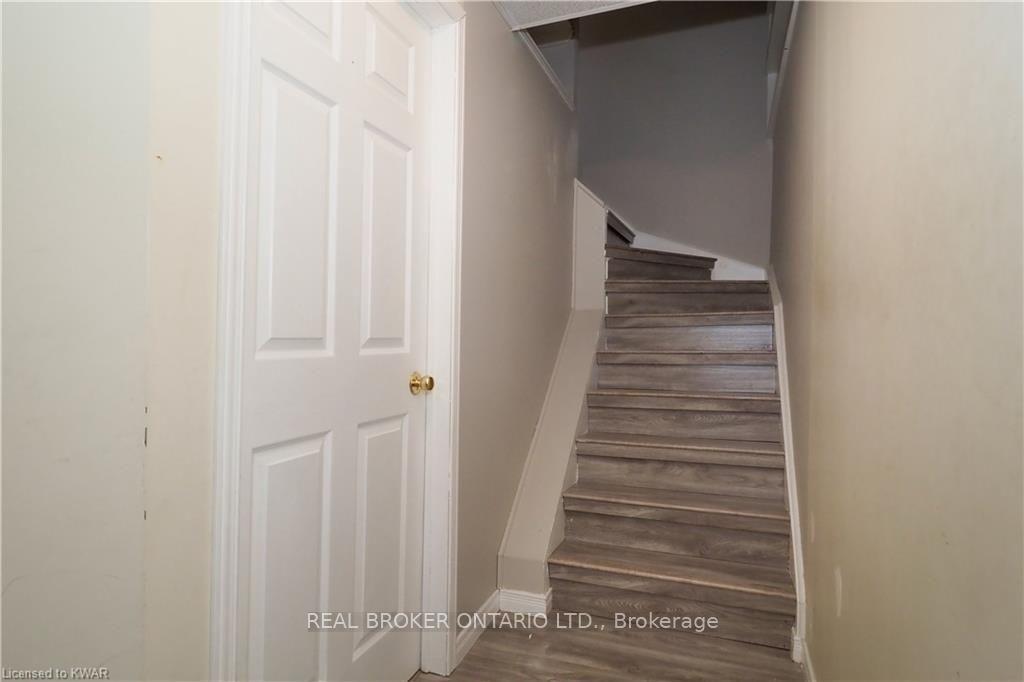 258 Inverhuron Crescent Unit A
