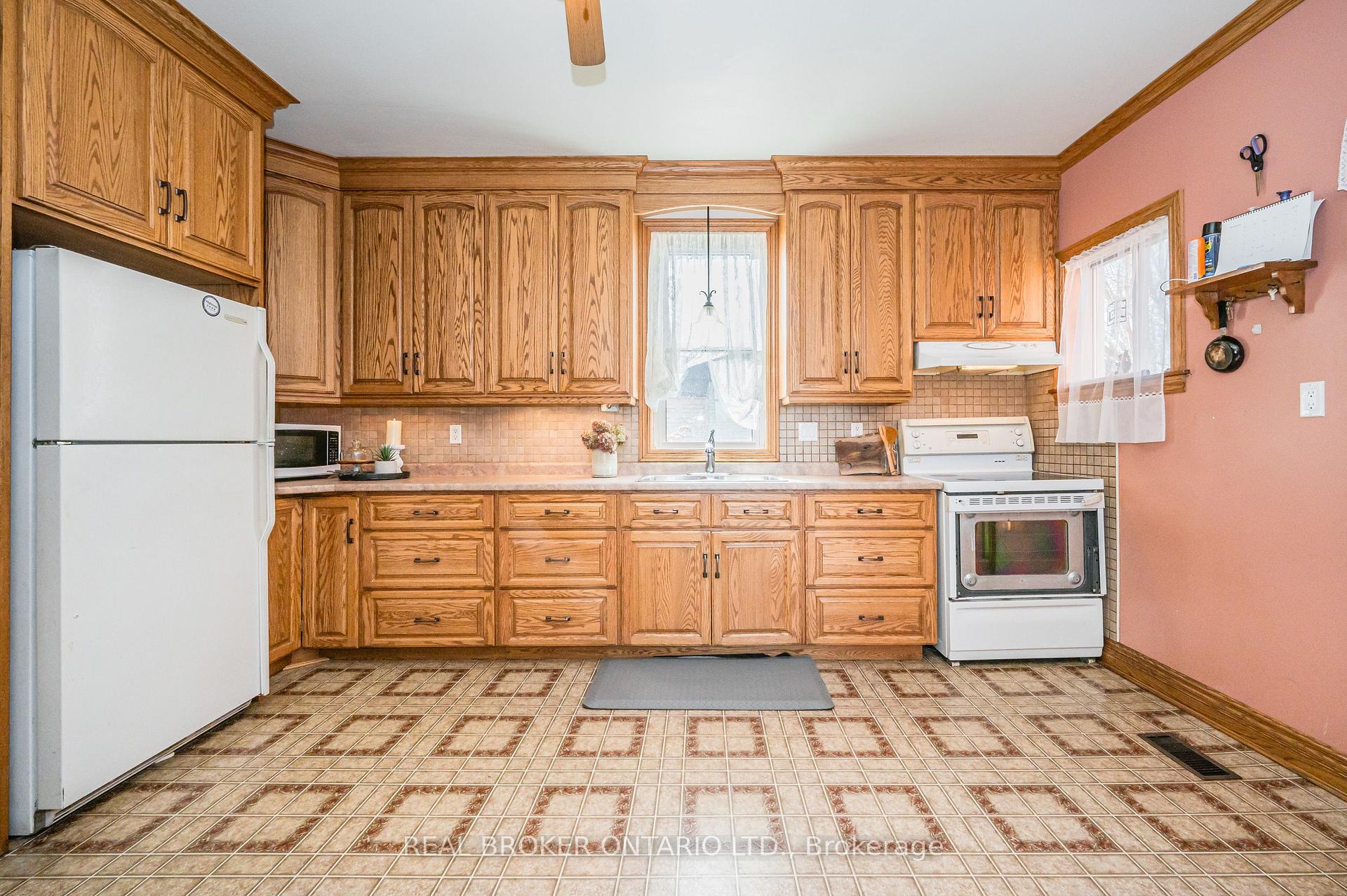 3027 Patrick Street