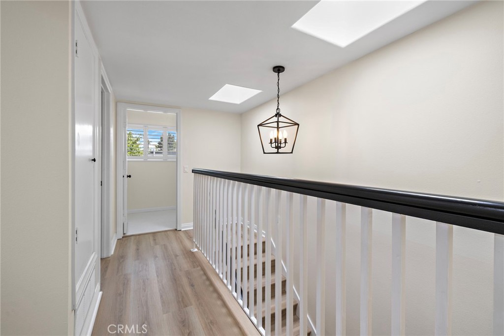 18692 Maplewood Cir