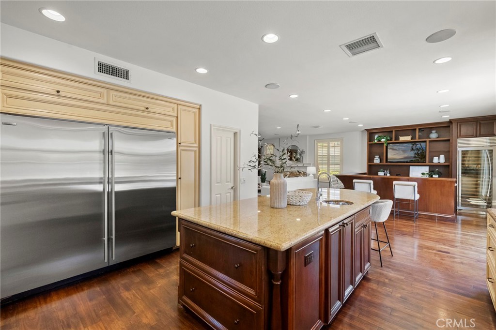 14 Pembroke Ln