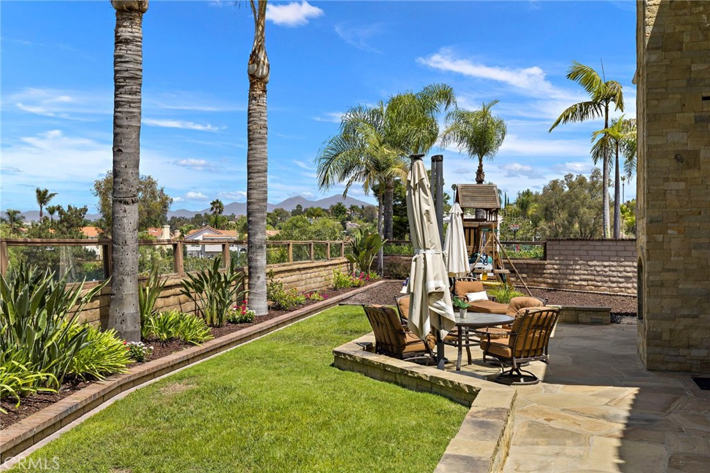 28732 Calle Vista