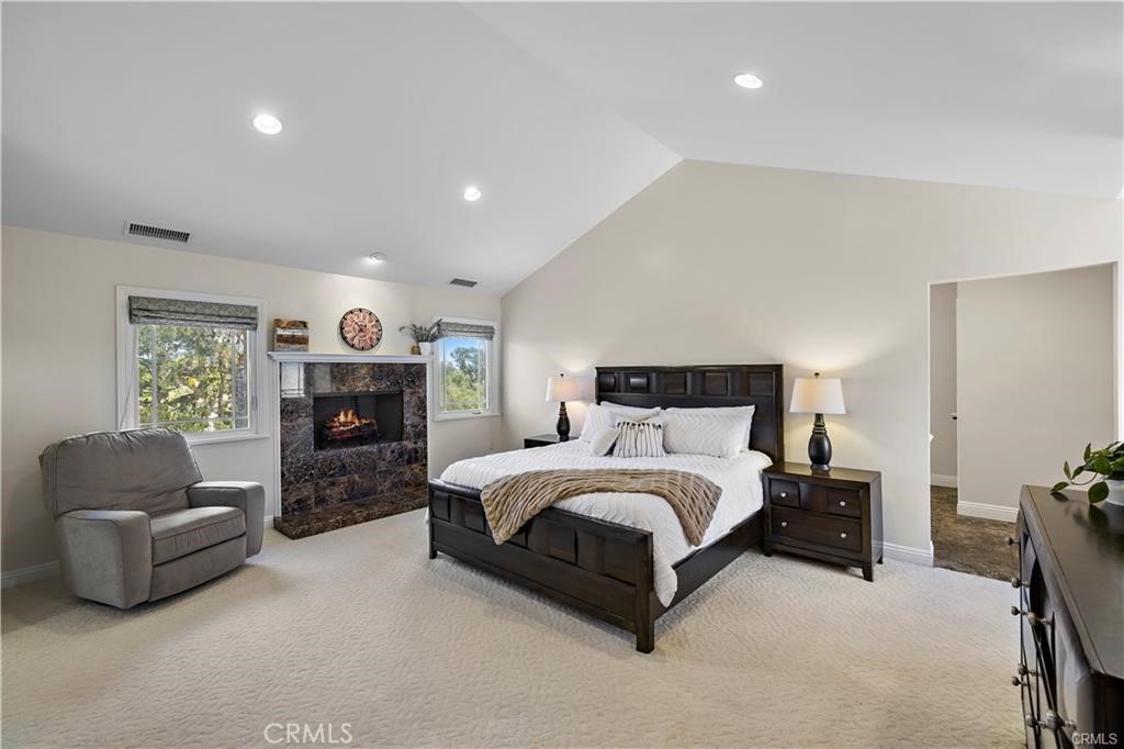 28732 Calle Vista