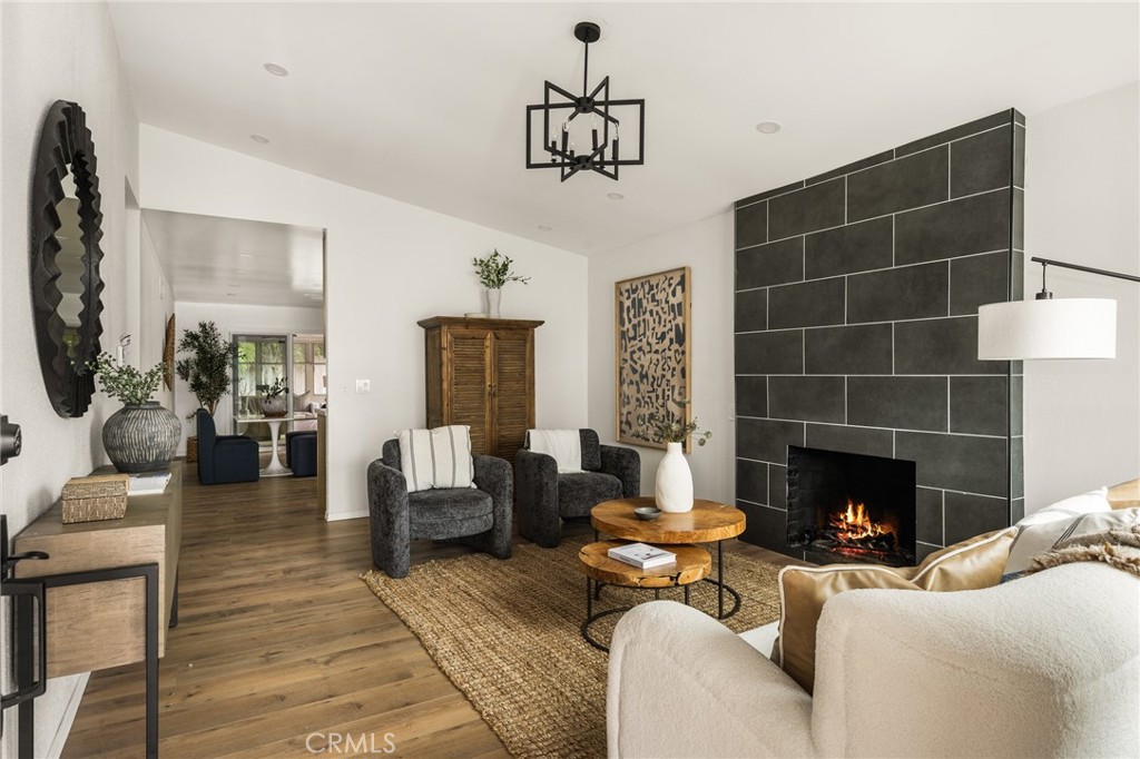 26291 Via Logrono