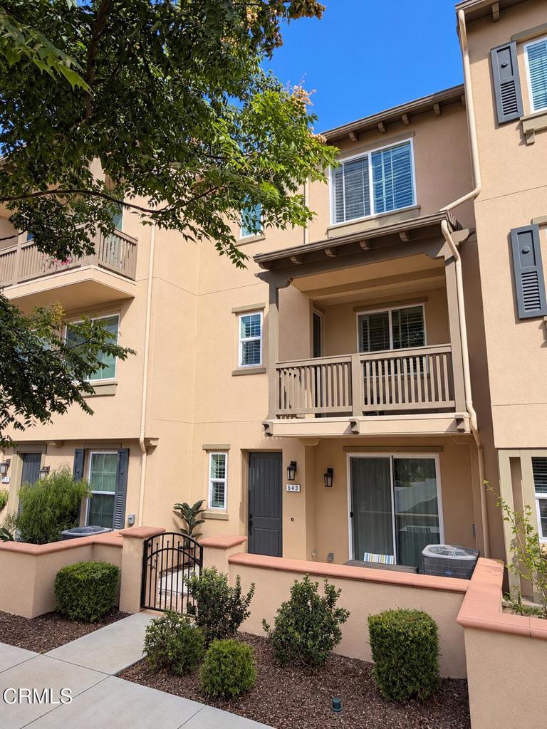 643 Pioneer Street