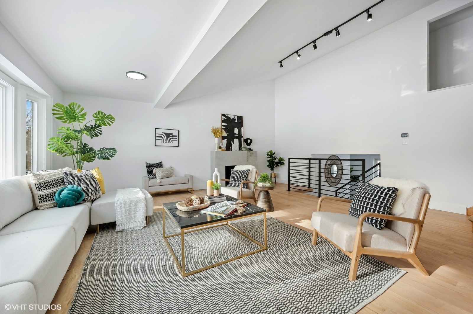 2045 Heather Terrace