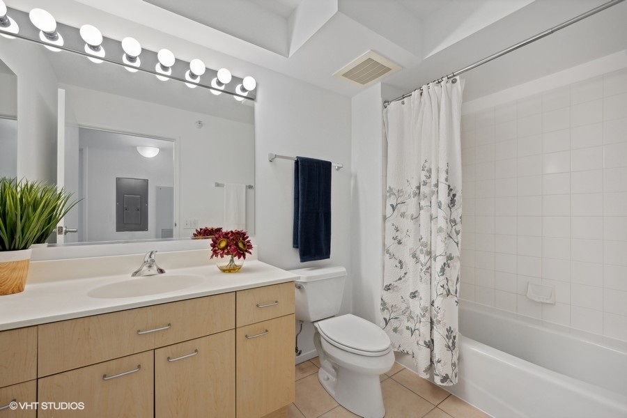 1720 Maple Avenue Unit: 1320