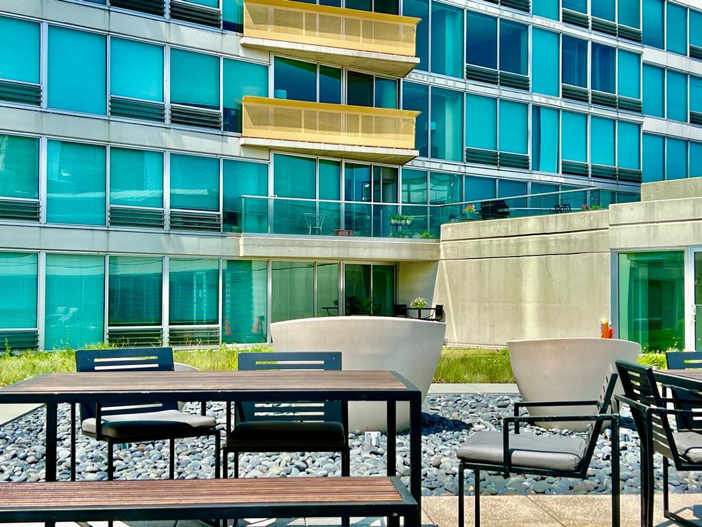 1720 Maple Avenue Unit: 1320