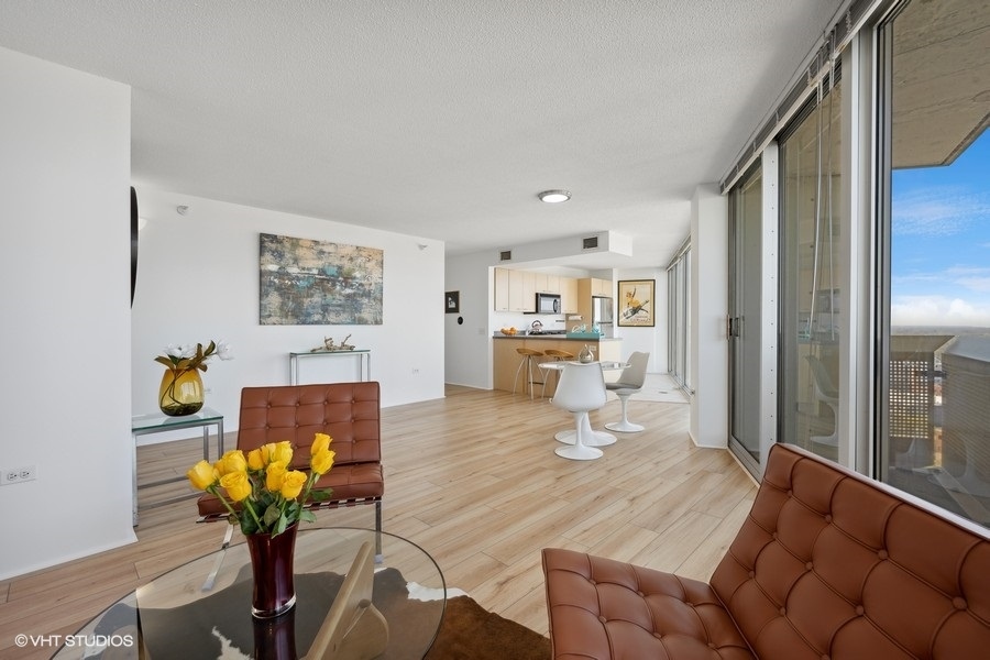 1720 Maple Avenue Unit: 1320