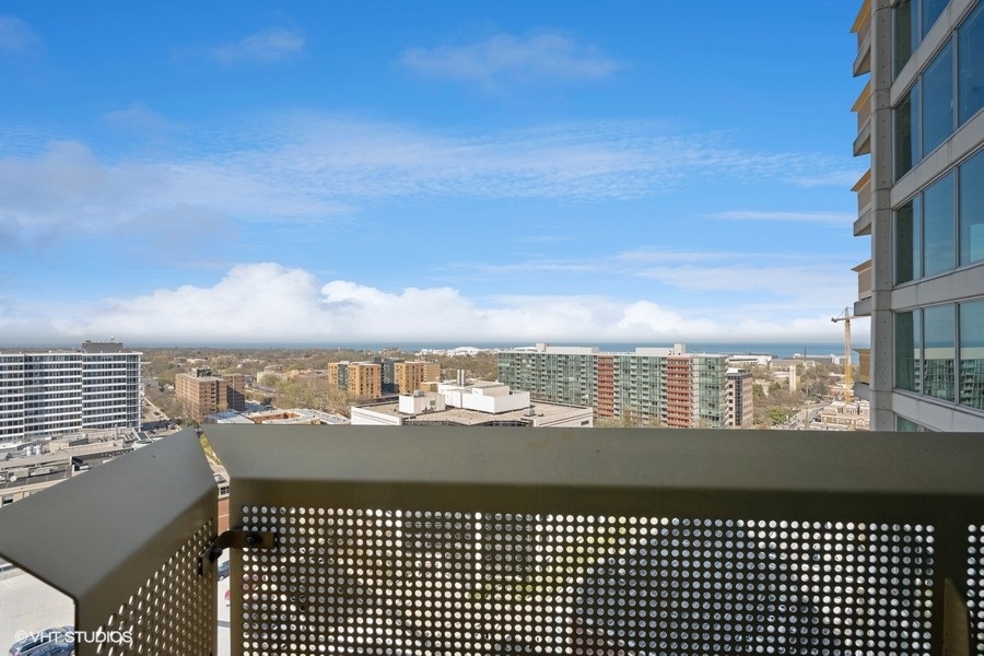 1720 Maple Avenue Unit: 1320