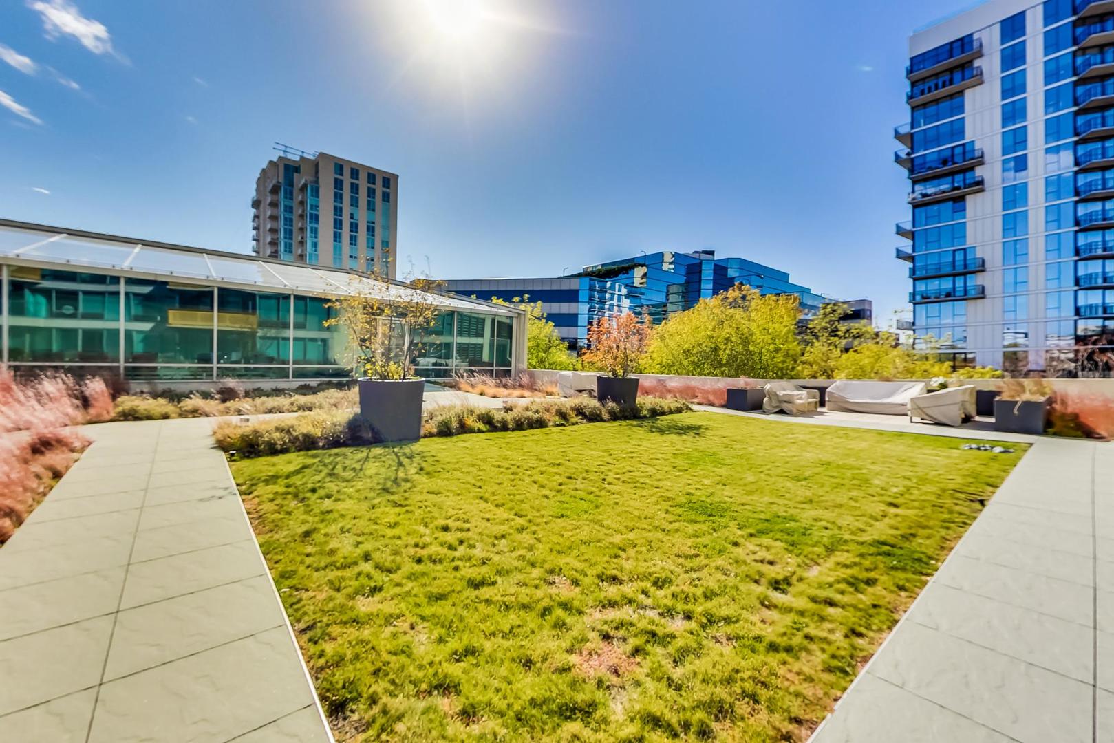 1720 Maple Avenue Unit: 1320