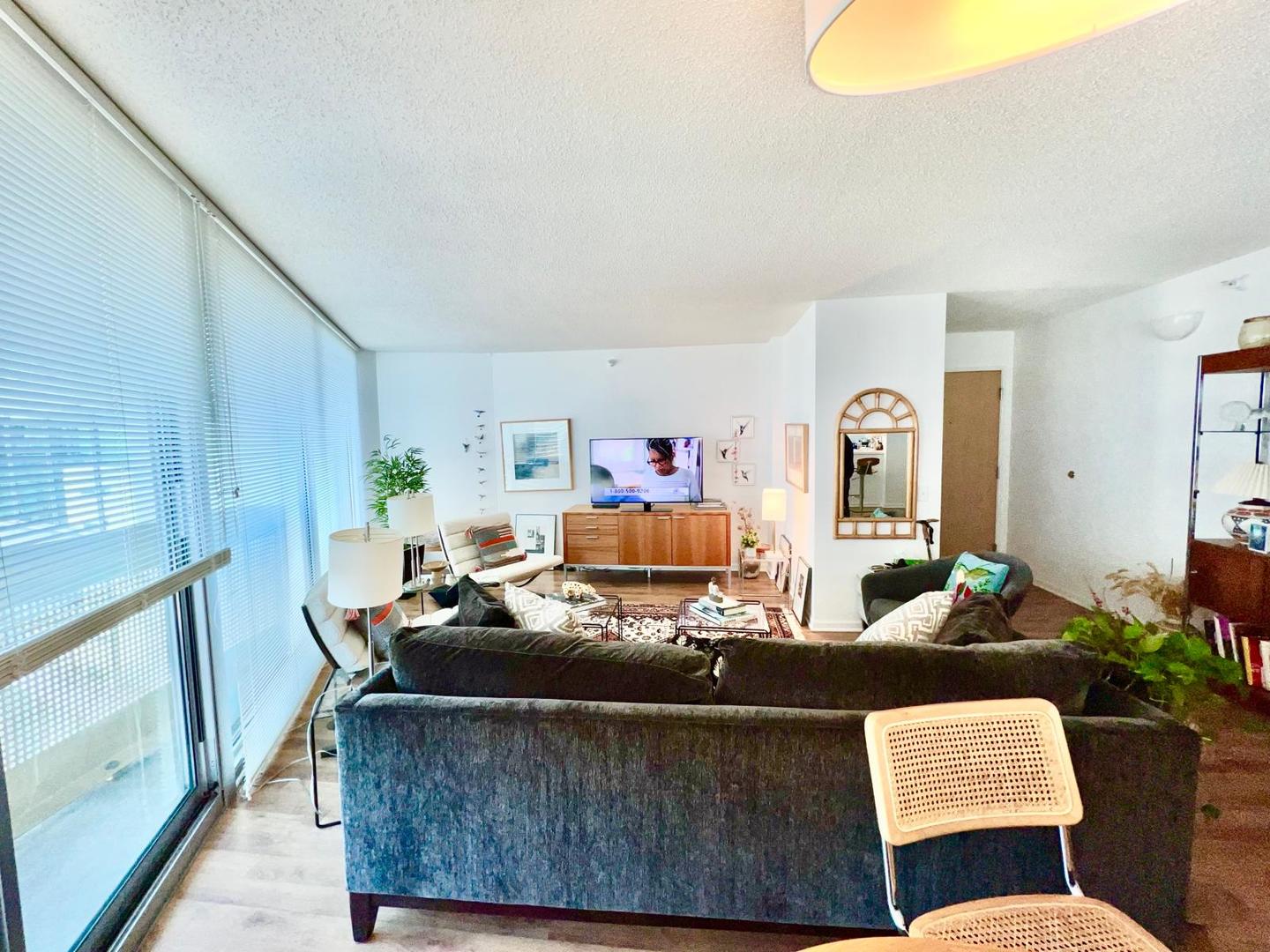 1720 Maple Avenue Unit: 1320