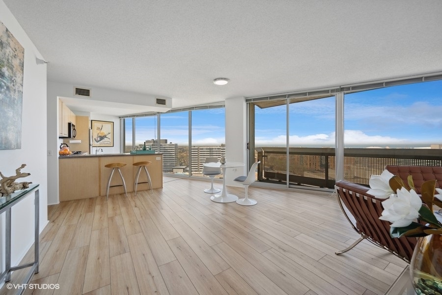 1720 Maple Avenue Unit: 1320