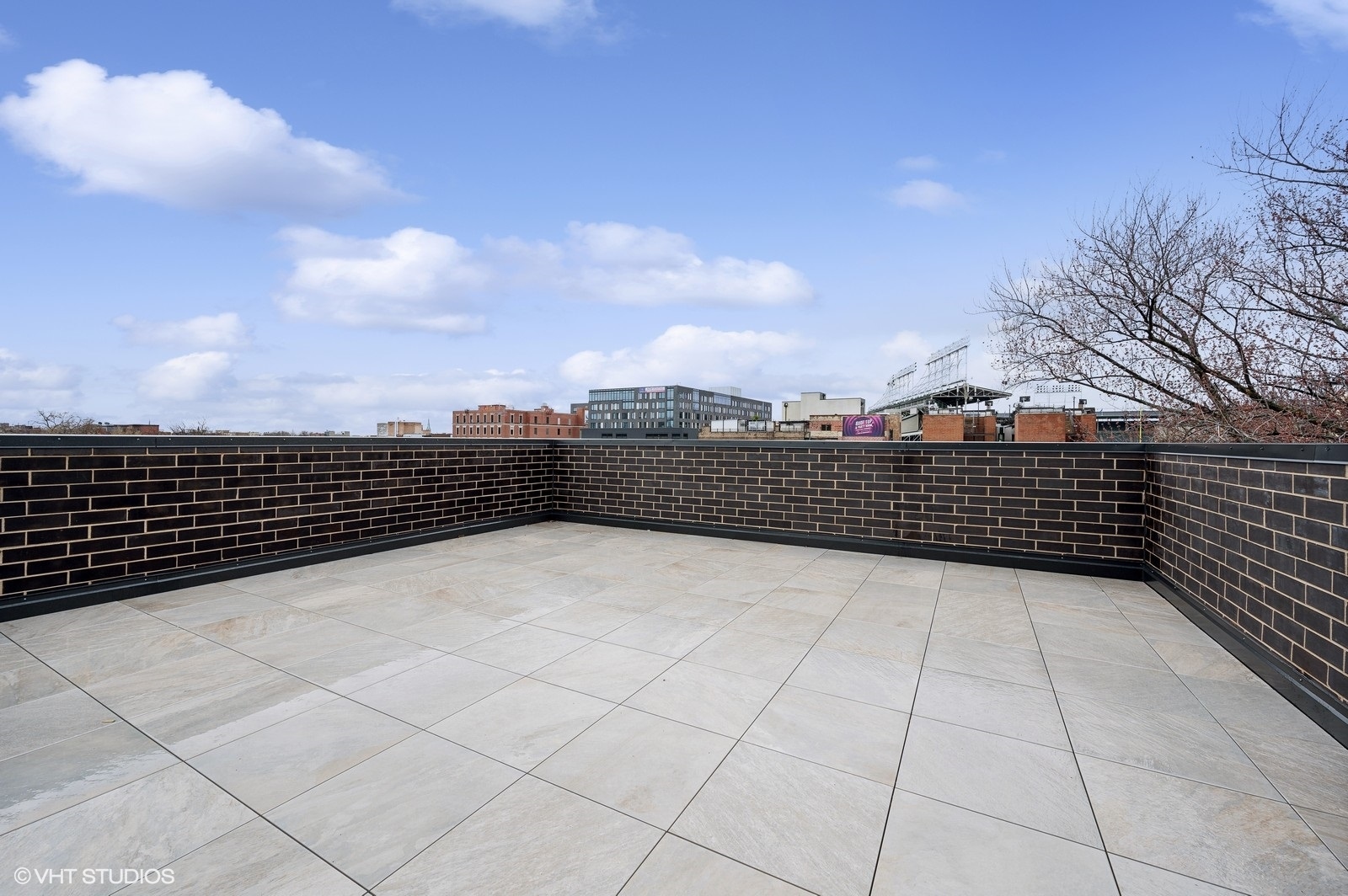 3615 N Wilton Avenue Unit: 1