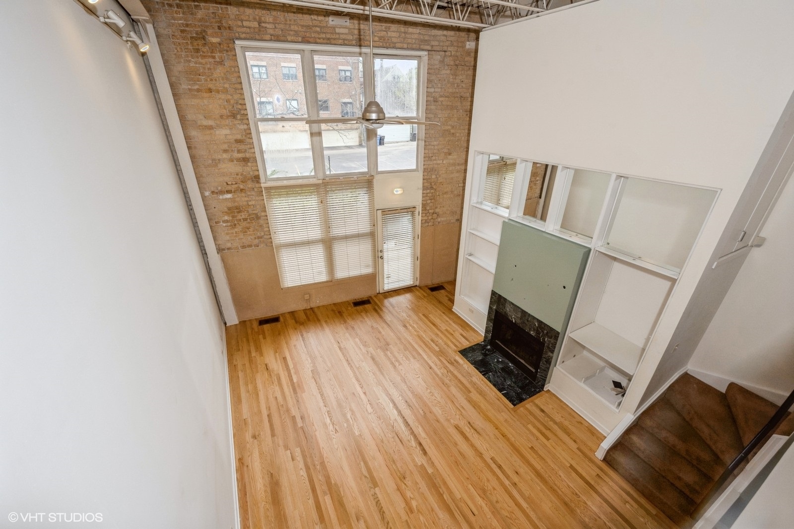 1300 W ALTGELD Street Unit: 126