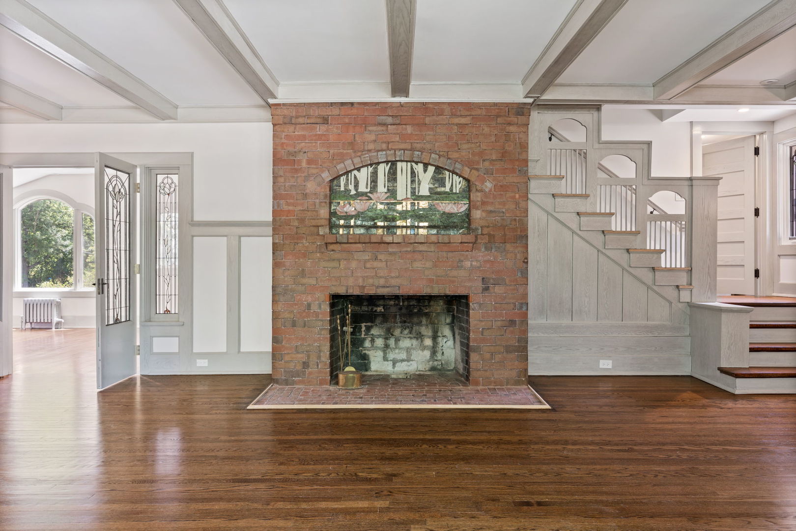 338 Woodstock Avenue