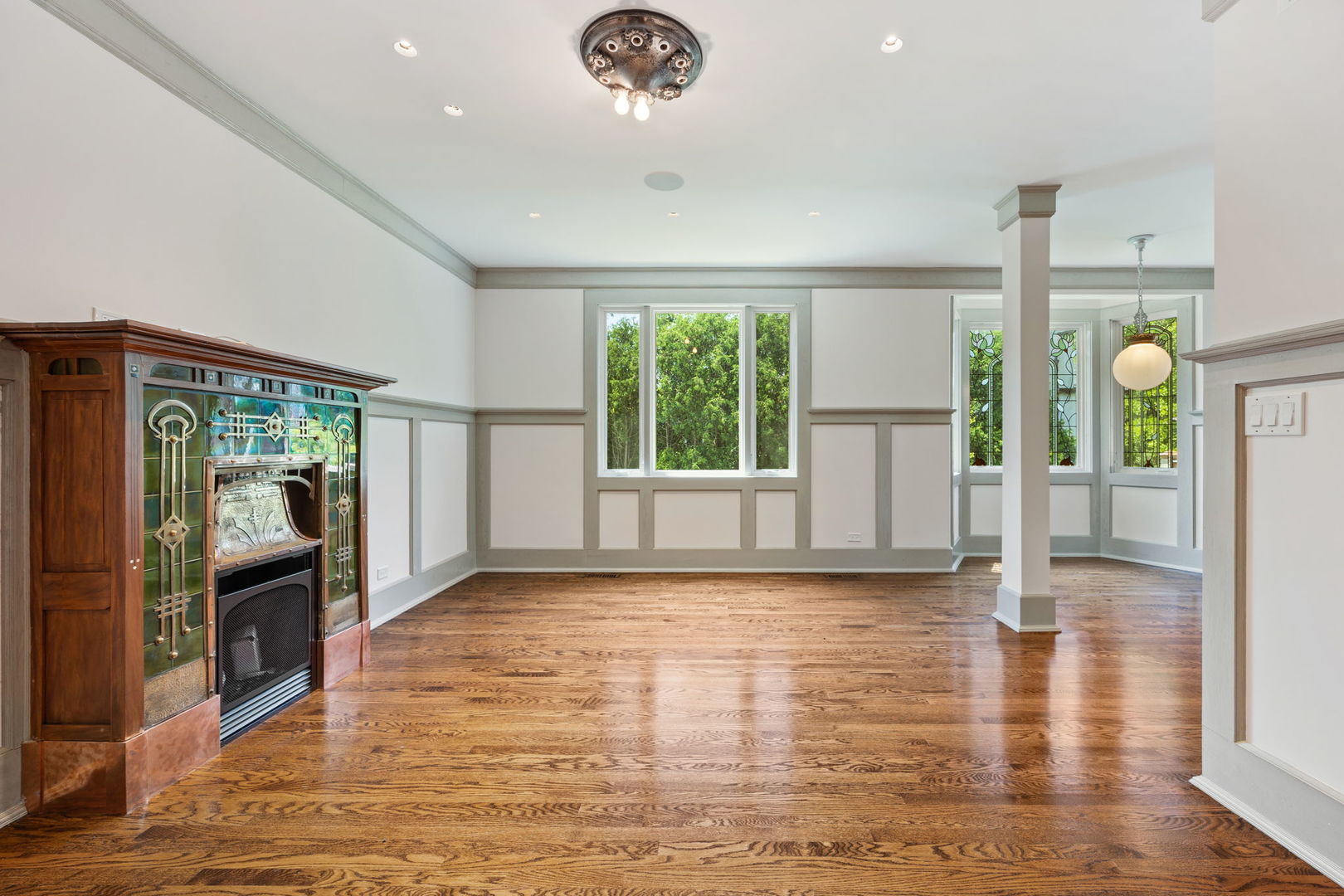 338 Woodstock Avenue