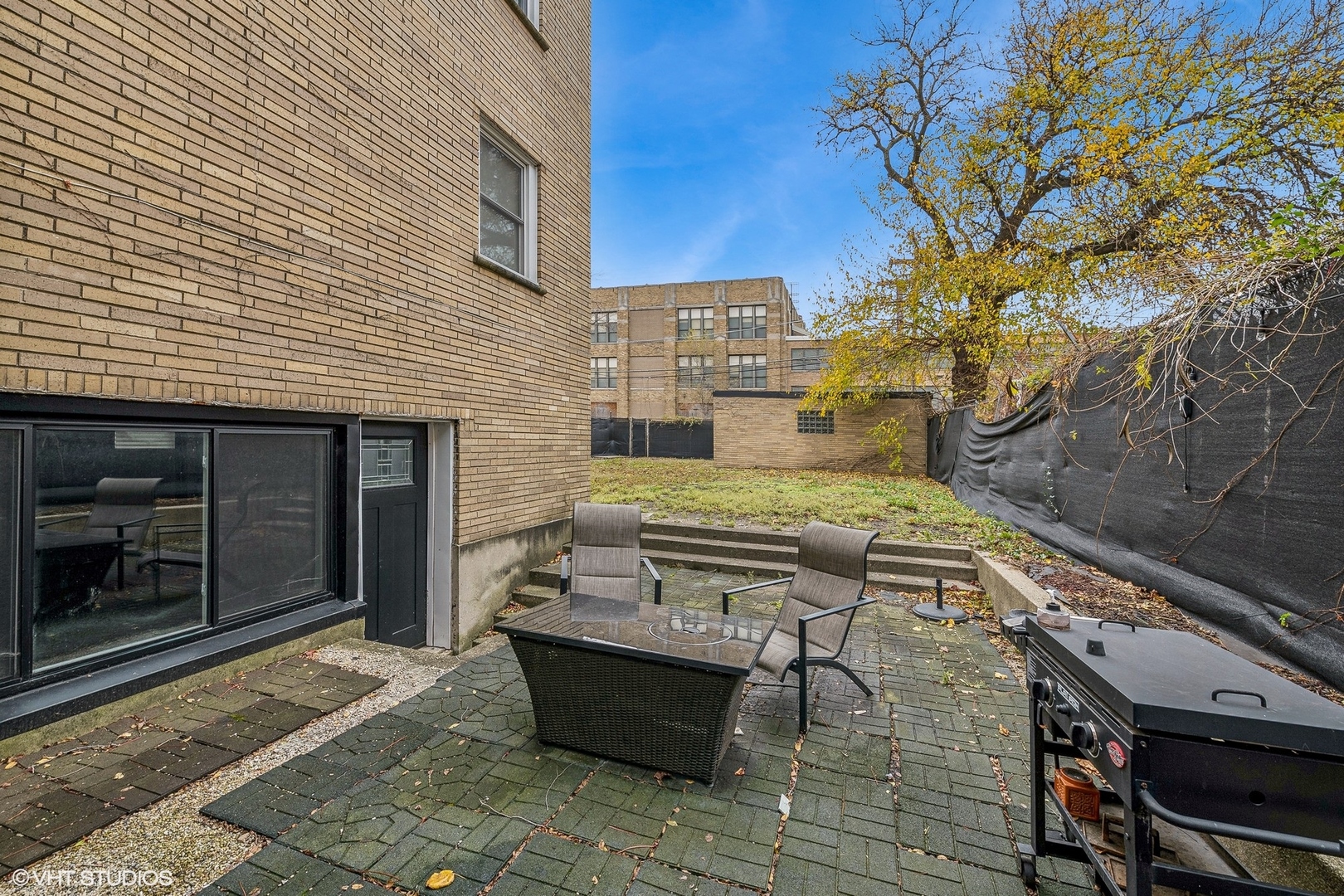 6032 S Michigan Avenue