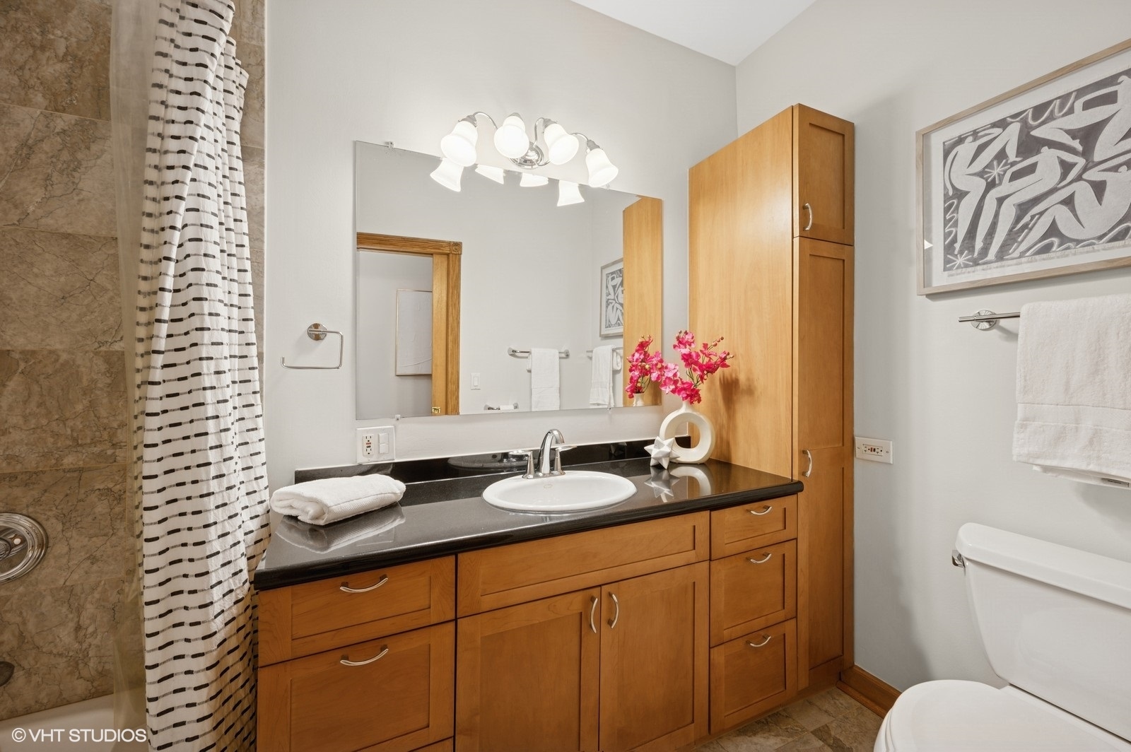 1433 W Cuyler Avenue Unit: 2W
