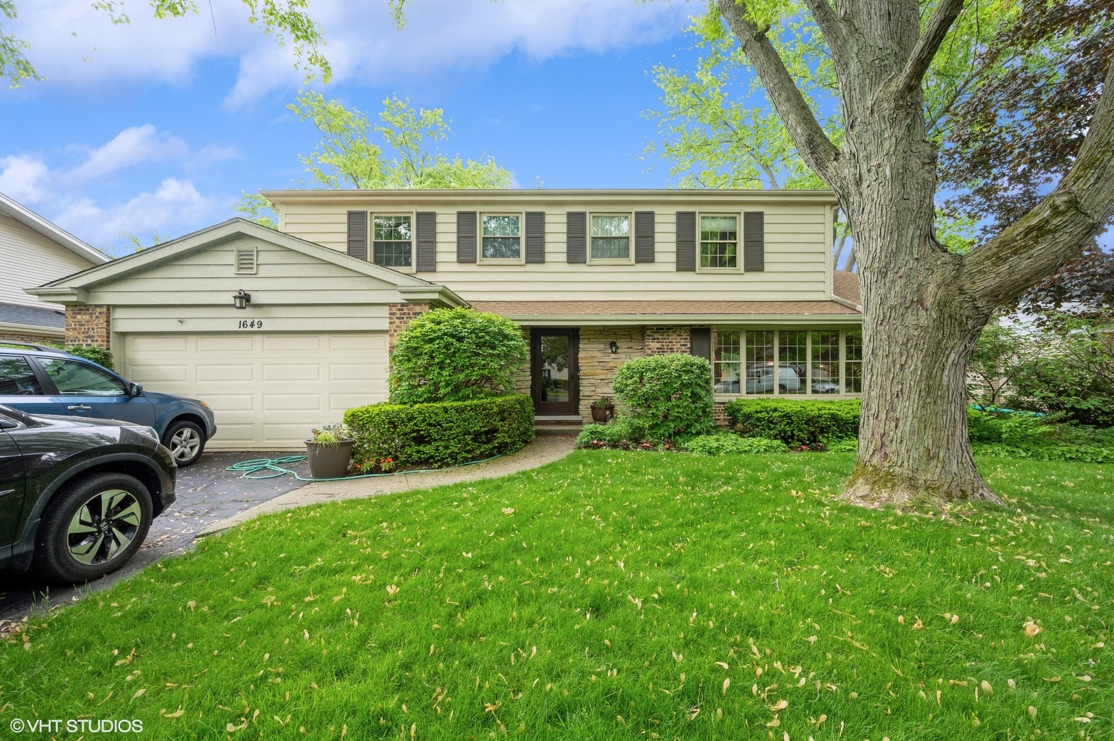 1649 Sequoia Trail