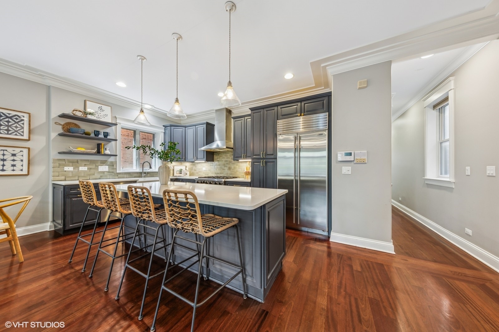 1244 W Cornelia Avenue Unit: 1