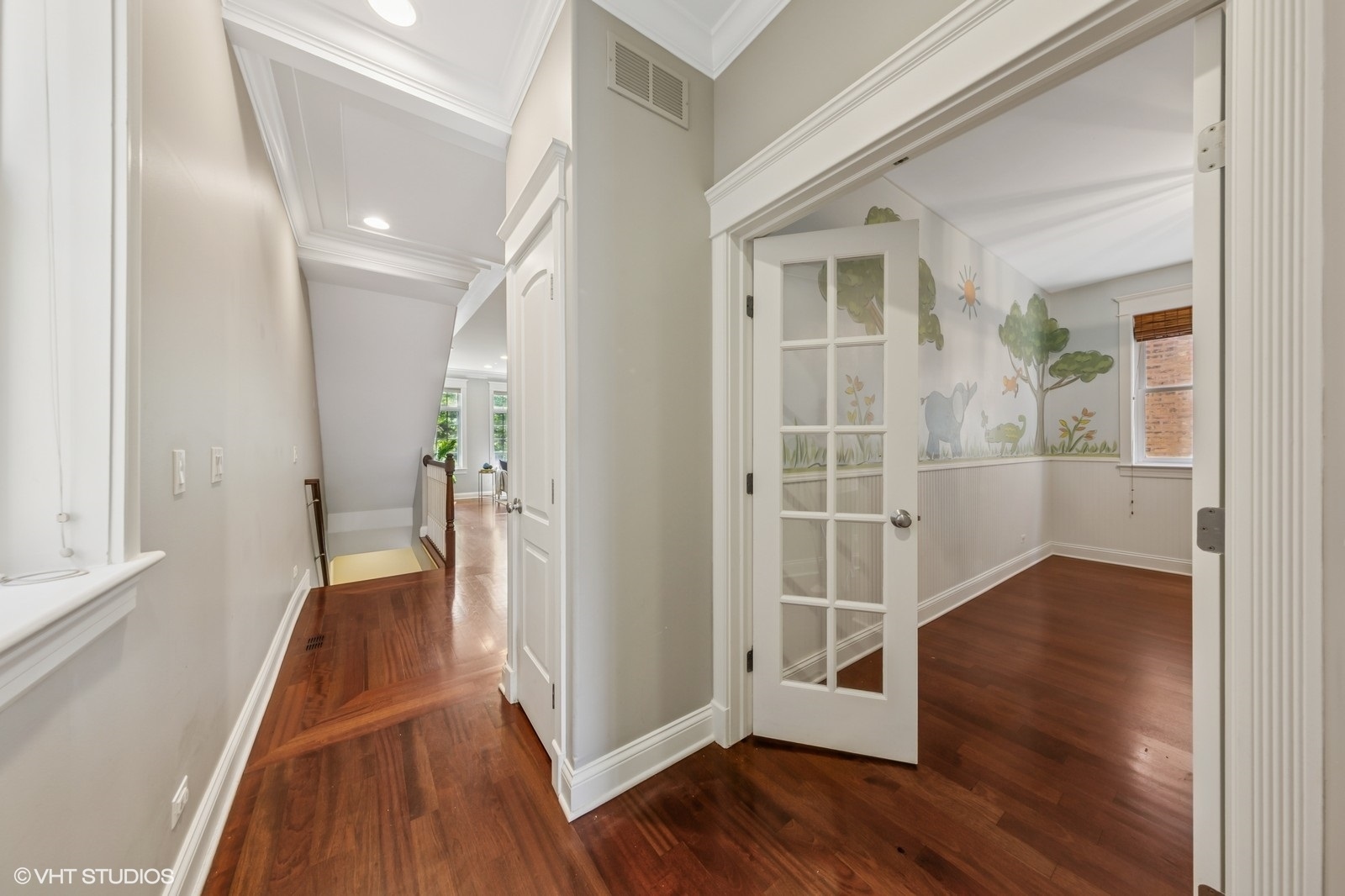 1244 W Cornelia Avenue Unit: 1