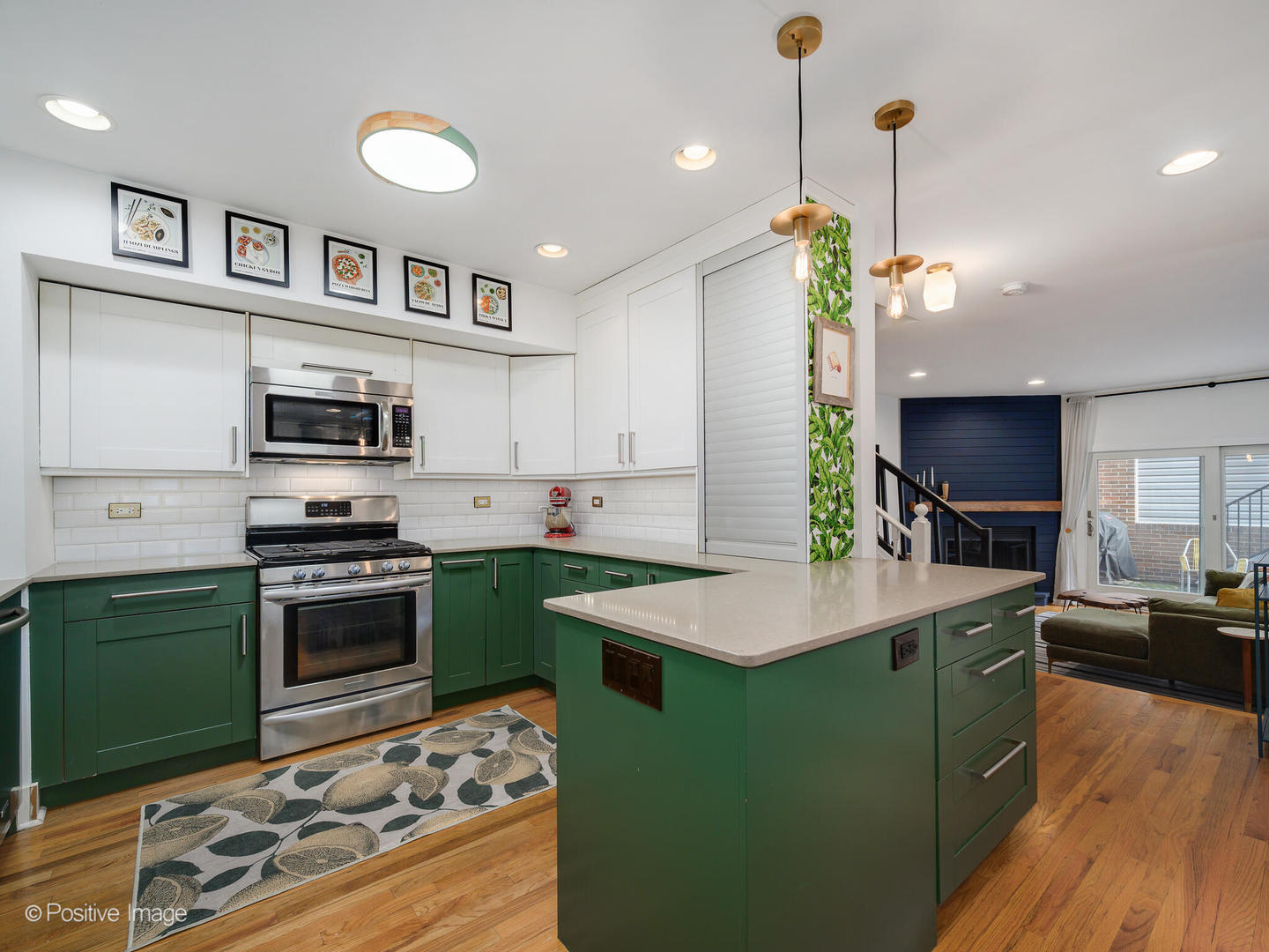 1339 N Wolcott Avenue Unit: B
