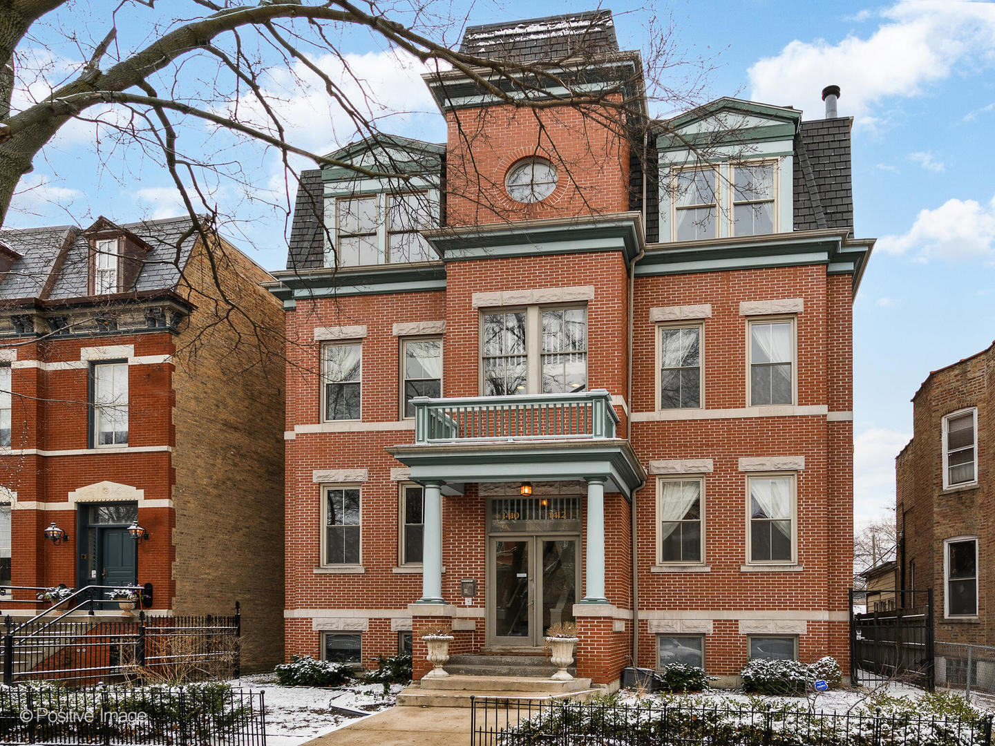 1412 N Hoyne Avenue Unit: 1C